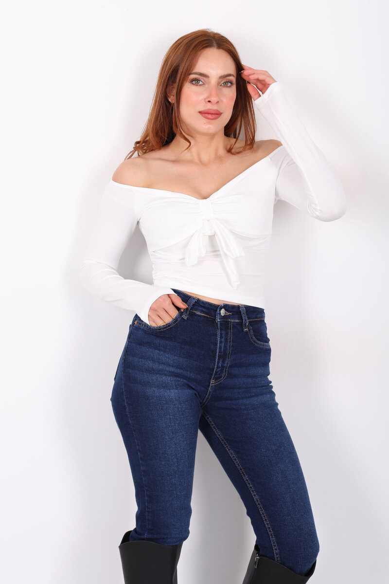 Açık Yaka Fiyonk Bağlamalı Kadın Beyaz Sandy Bluz - 1