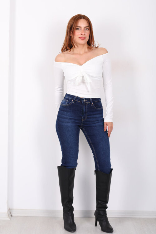 Açık Yaka Fiyonk Bağlamalı Kadın Beyaz Sandy Bluz - 4