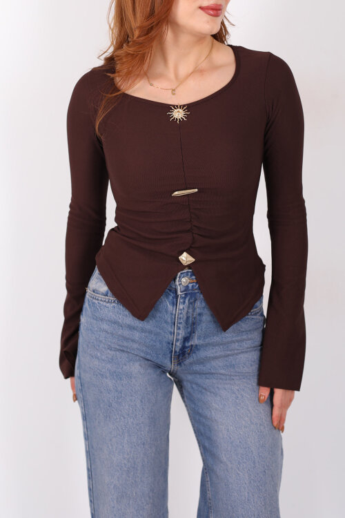 Aksesuar Detaylı İspanyol Kol Büzgülü Acı Kahve Kadın Bluz - Berox (1)