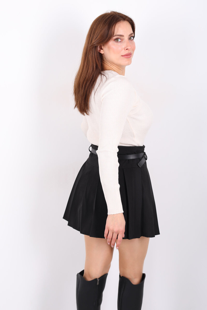 Aksesuarlı Yaka Detaylı Kadın Krem Triko Kazak - 5