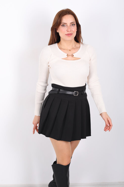 Aksesuarlı Yaka Detaylı Kadın Krem Triko Kazak - 6