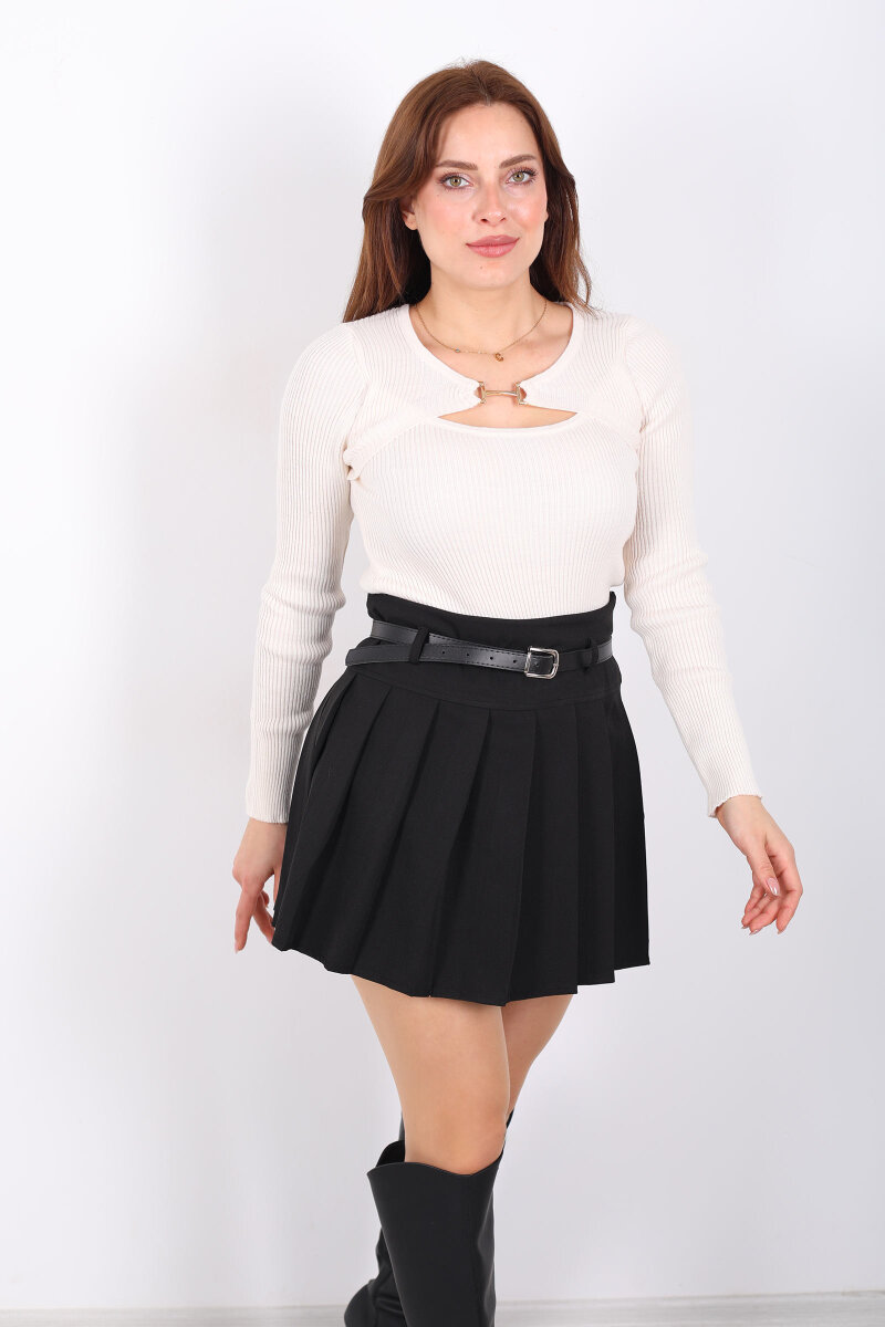 Aksesuarlı Yaka Detaylı Kadın Krem Triko Kazak - 6