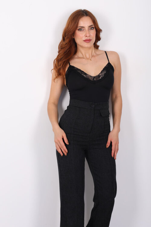 Askılı Dantel Detaylı Siyah Kadın Çıtçıtlı Body - Berox