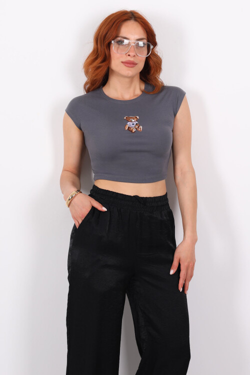 Ayıcık Nakışlı Kolsuz Antrasit Kadın Crop 