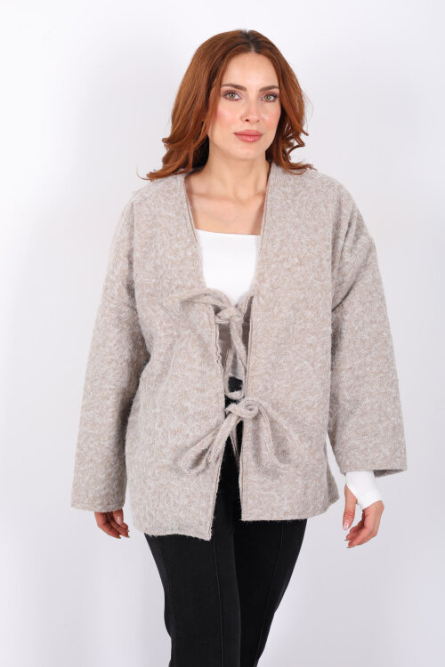 Bağlamalı Bej Kadın Sakallı Oversize Ceket - 4