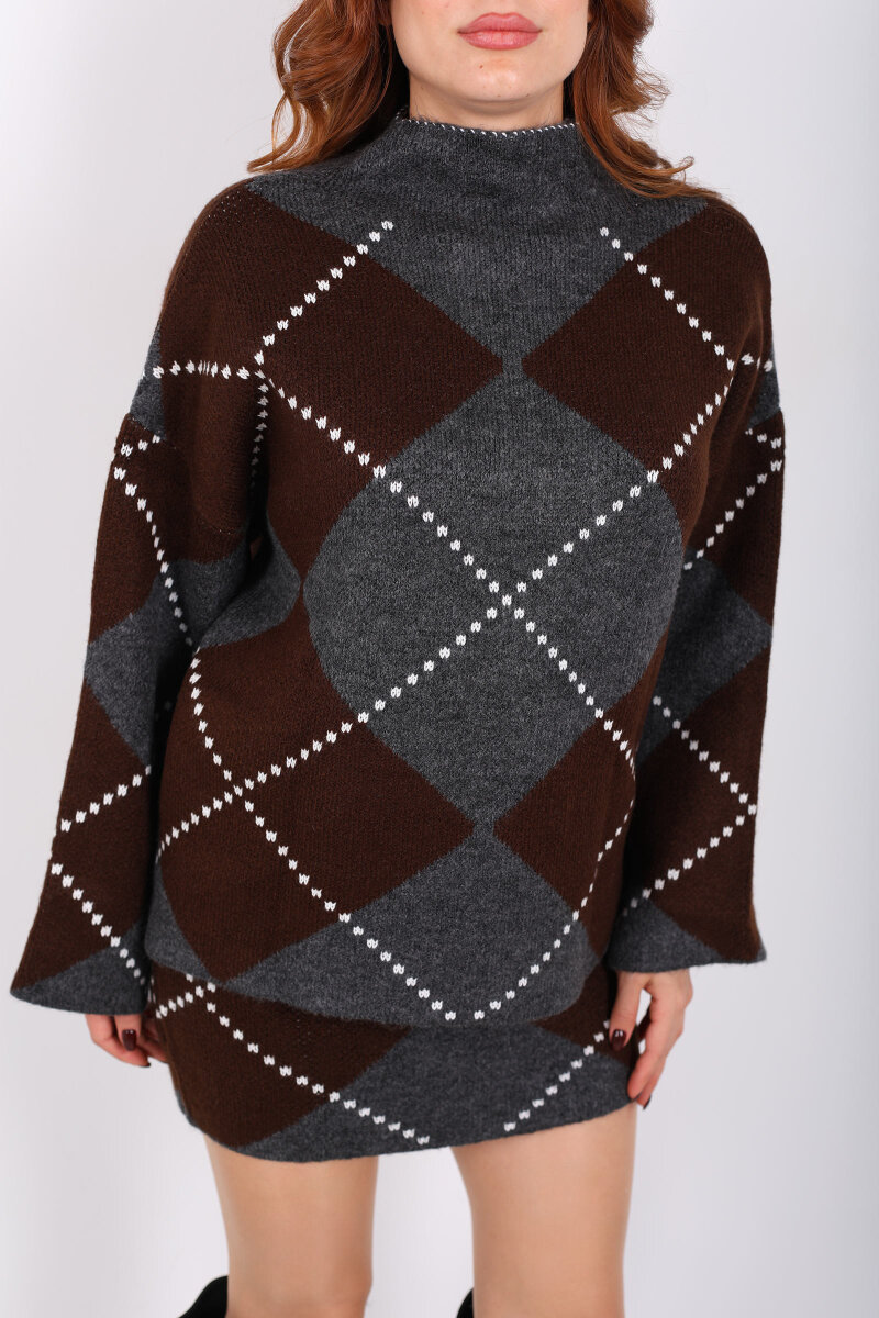 Baklava Desenli Etekli Kahverengi Kadın Triko Takım - 2