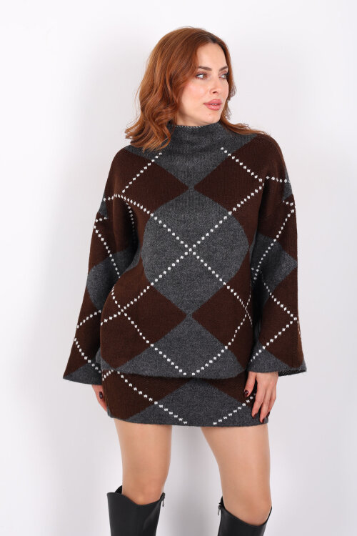 Baklava Desenli Etekli Kahverengi Kadın Triko Takım - 5