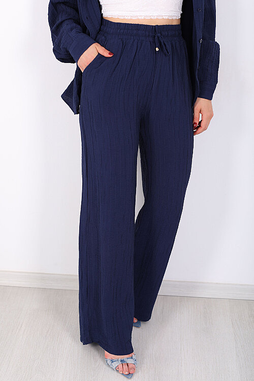 Beli Bağlamalı İnce Çizgili Kadın Lacivert Bol Paça Pantolon - Berox (1)