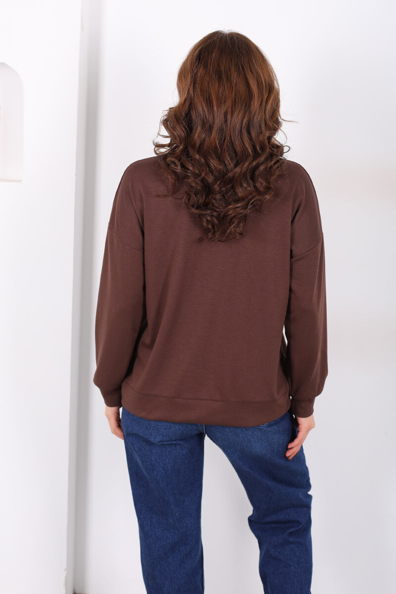 Bisiklet Yaka Asimetrik Parçalı Kahverengi Kadın Sweat - 4