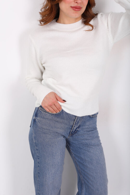 Bisiklet Yaka Beyaz Kadın Triko Kazak - Berox (1)