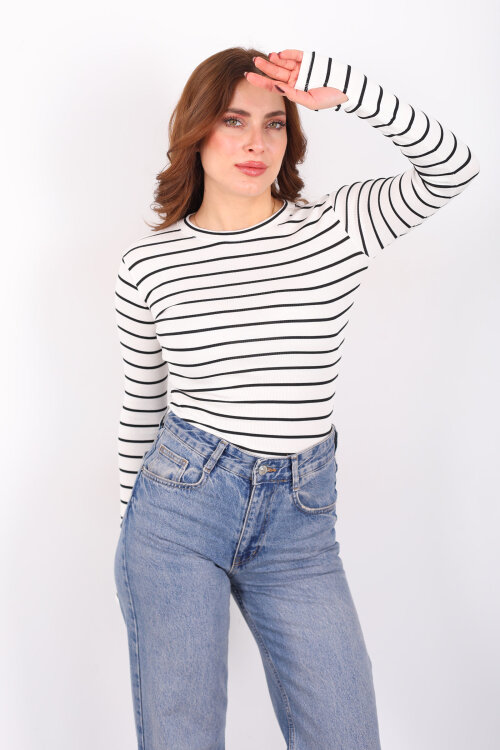 Bisiklet Yaka Çizgili Siyah Kadın Parmak Geçirmeli Bluz - 3