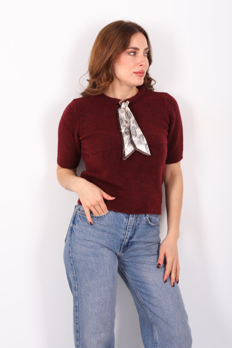 Bisiklet Yaka Fular Detaylı Kısa Kol Bordo Kadın Triko Kazak - 3