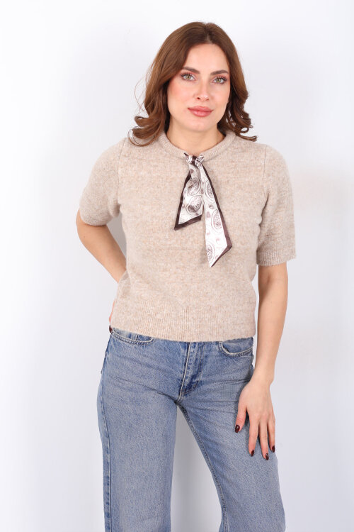 Bisiklet Yaka Fular Detaylı Kısa Kol Taş Rengi Kadın Triko Kazak - 4