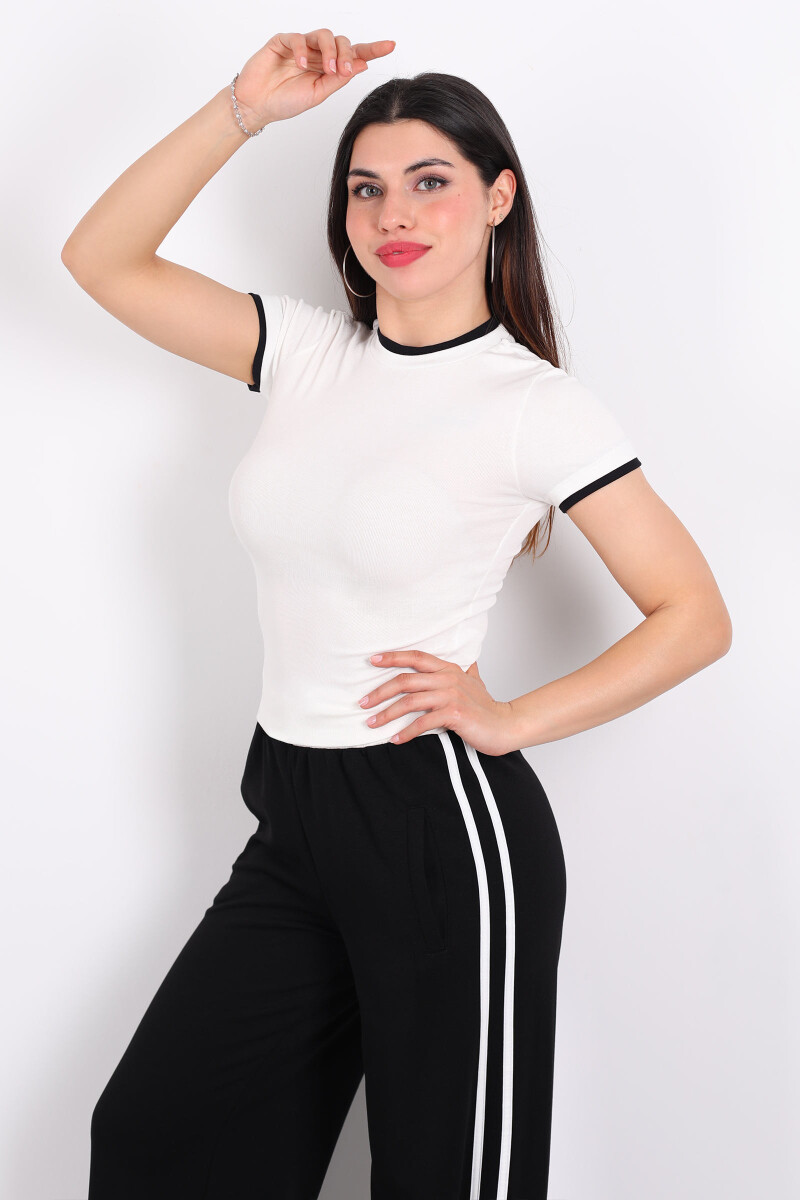 Bisiklet Yaka Garnili Beyaz Kadın Body - 3