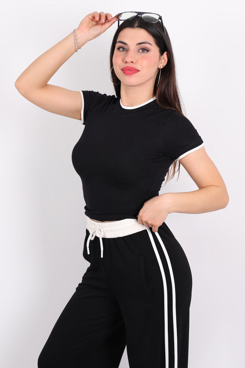 Bisiklet Yaka Garnili Siyah Kadın Body - 1