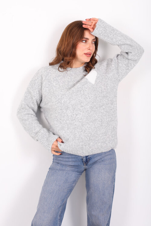 Bisiklet Yaka Kalp Detaylı Gri Kadın Triko Kazak - 3