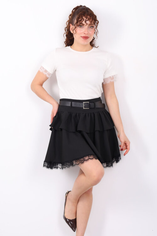 Bisiklet Yaka Kol Güpür Detaylı Beyaz Kadın Basic T-Shirt - Berox