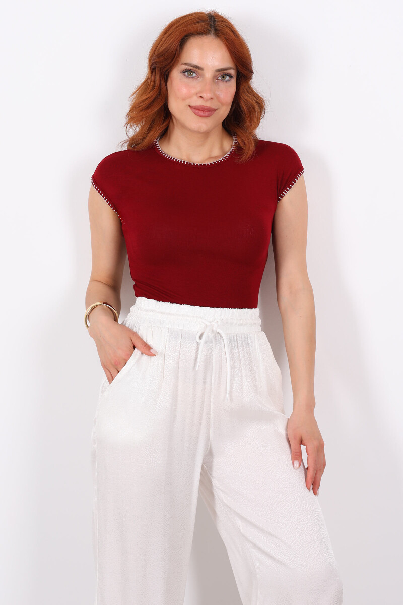Bisiklet Yaka Nakışlı Kolsuz Bordo Kadın Bluz - 3
