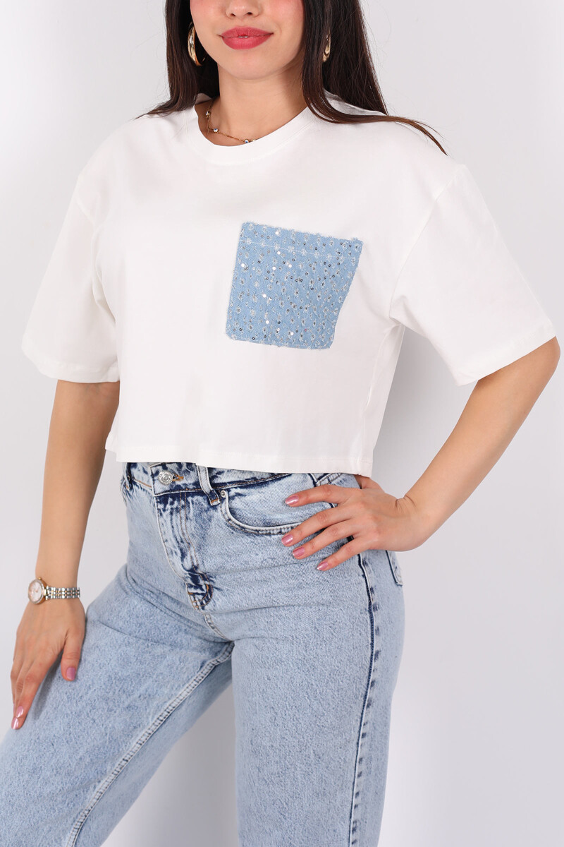 Bisiklet Yaka Pul Nakışlı Cep Detaylı Mavi Kadın T-Shirt - 2