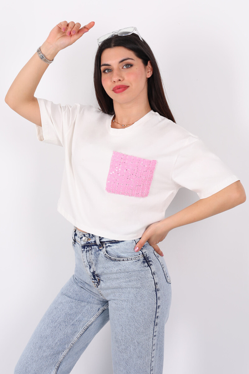Bisiklet Yaka Pul Nakışlı Cep Detaylı Pembe Kadın T-Shirt - 3