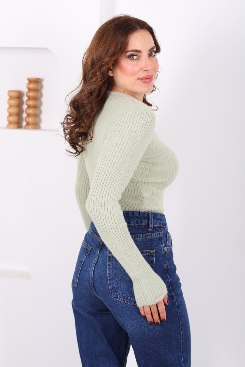 Bisiklet Yaka Sakallı Yumuşak Çağla Yeşili Kadın Triko Kazak - 4