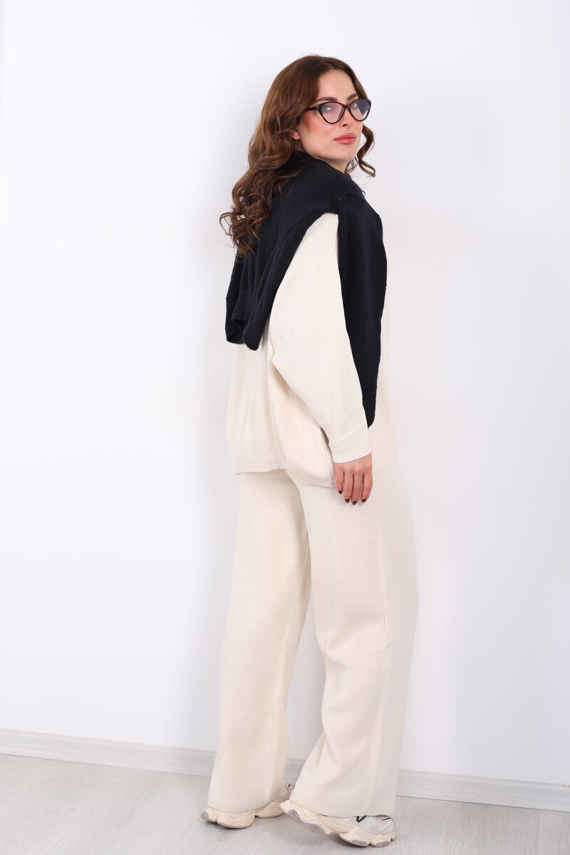 Bisiklet Yaka Salaş Krem Kadın Triko Takım - 5