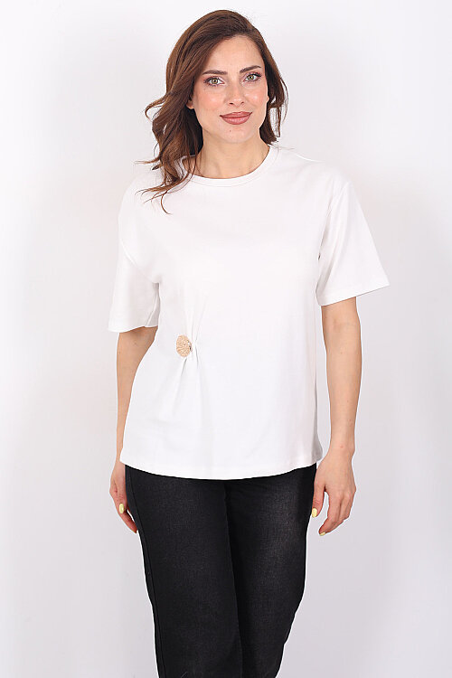 Bisiklet Yaka Tokalı Kısa Kol Beyaz Kadın T-Shirt - 3