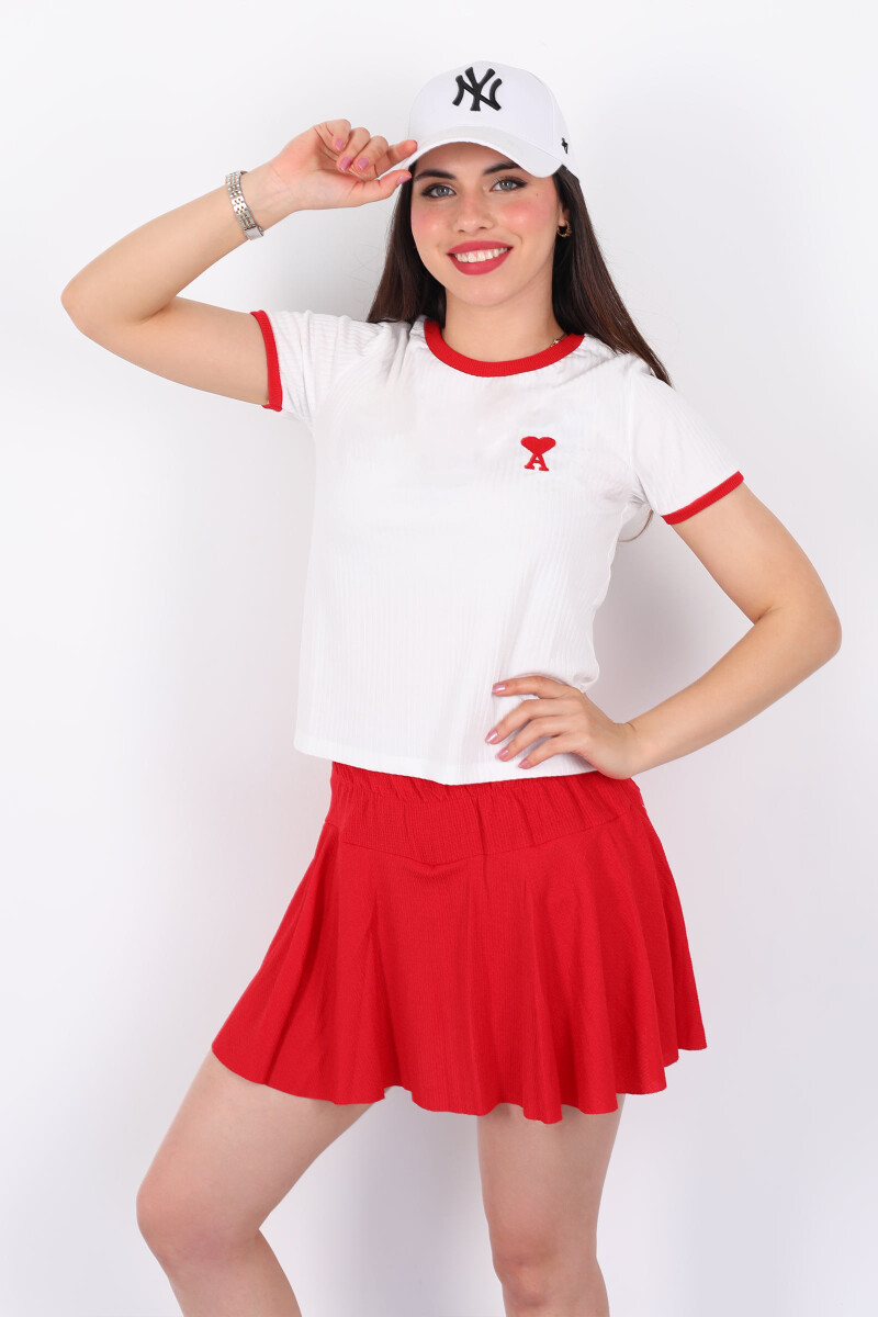 Biyeli A Kalp Nakışlı Kısa Kol Fitilli Beyaz Kadın T-Shirt - 4