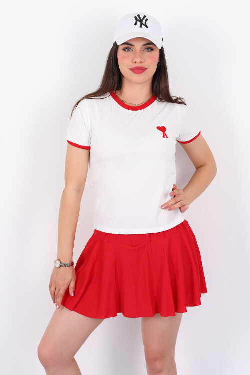 Biyeli A Kalp Nakışlı Kısa Kol Fitilli Beyaz Kadın T-Shirt 