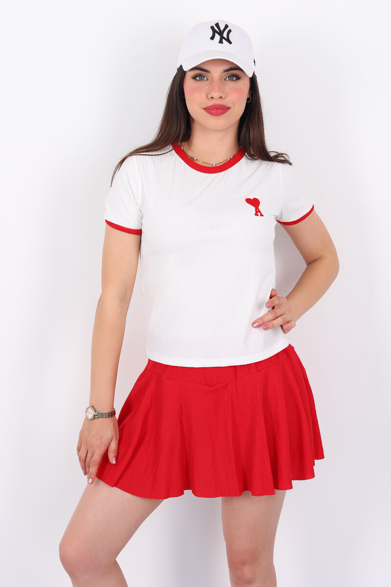 Biyeli A Kalp Nakışlı Kısa Kol Fitilli Beyaz Kadın T-Shirt - 1