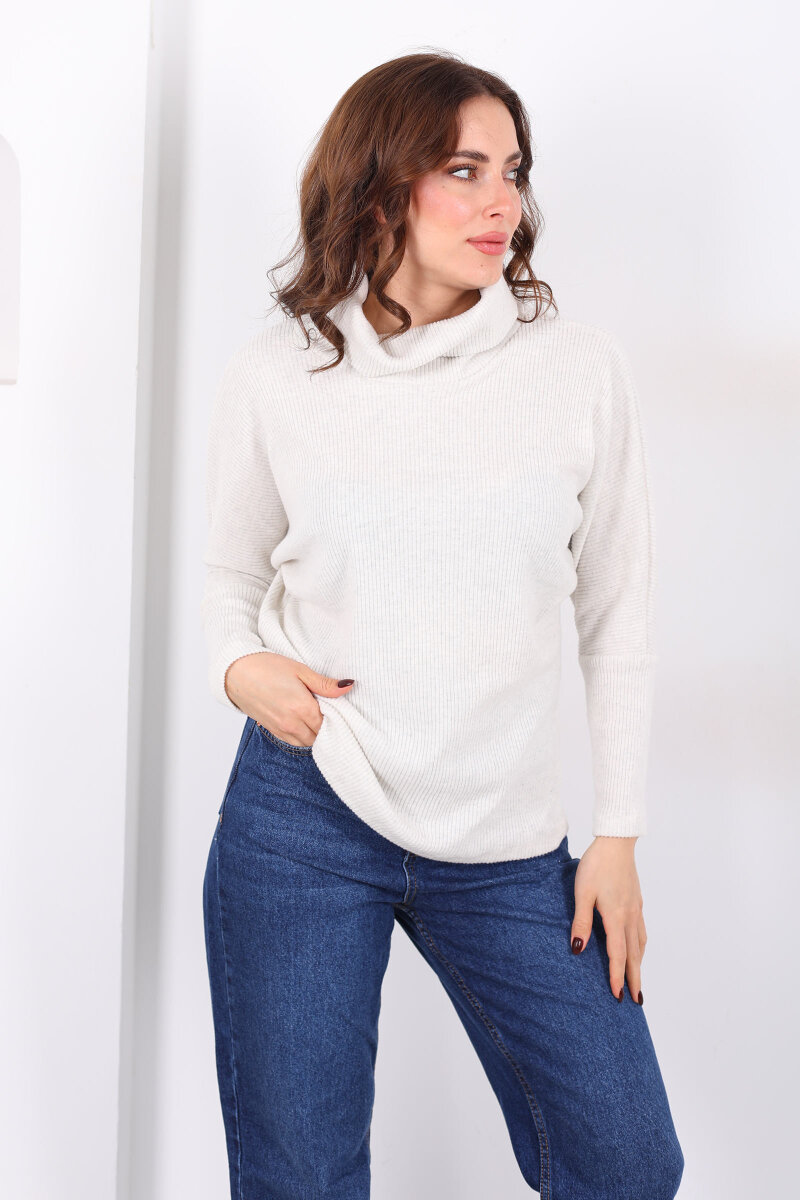 Boğazlı Yarasa Kol Ekru Kadın Triko Kazak - 1