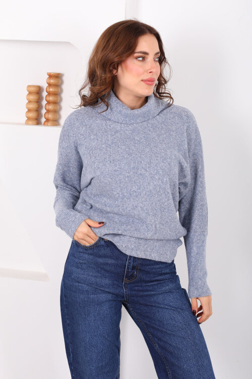 Boğazlı Yarasa Kol Mavi Kadın Triko Kazak 