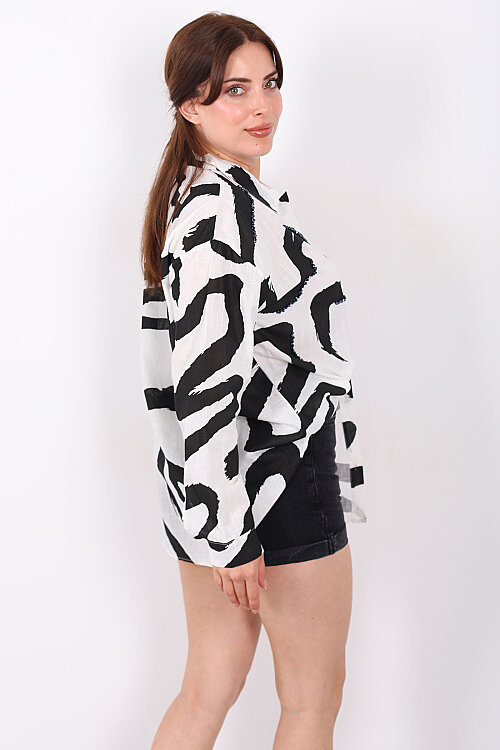 Boncuk İşlemeli Desenli Kadın Siyah Oversize Gömlek - 5