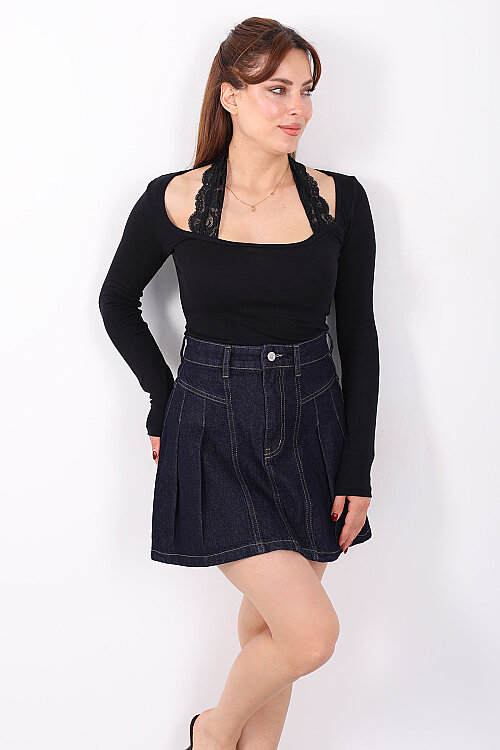 Boyundan Dantel Geçirmeli U Yaka Kadın Siyah Bluz - Berox