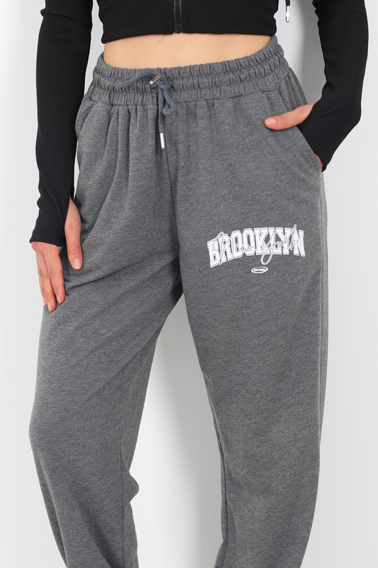 Brooklyn Baskılı Paça Lastikli Antrasit Kadın Eşofman Altı - 4