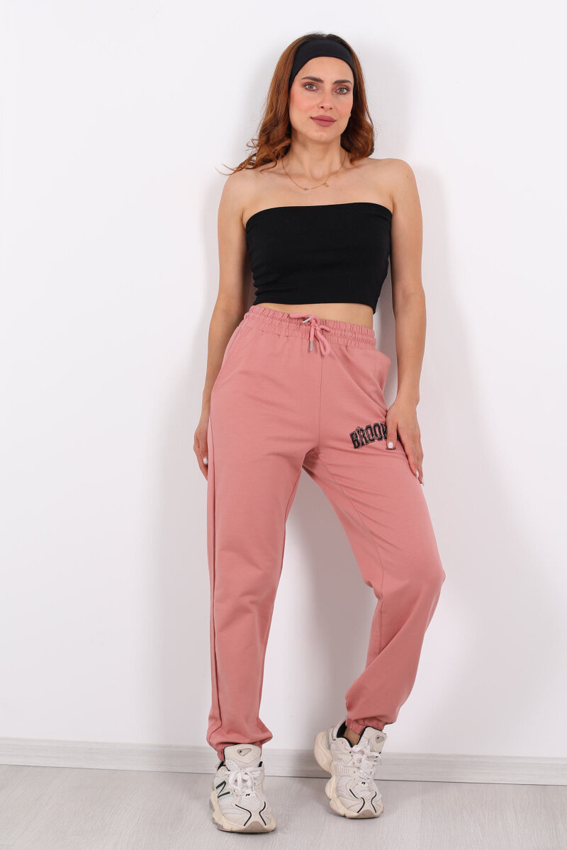 Brooklyn Baskılı Paça Lastikli Gül Kurusu Kadın Eşofman Altı - 3