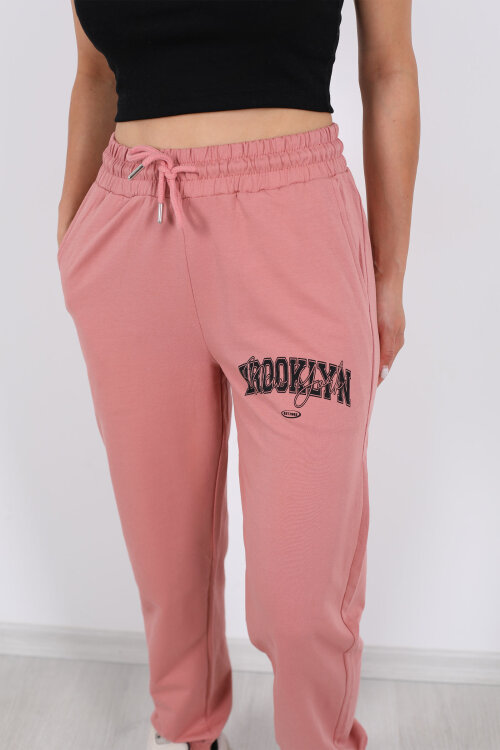 Brooklyn Baskılı Paça Lastikli Gül Kurusu Kadın Eşofman Altı - Berox (1)