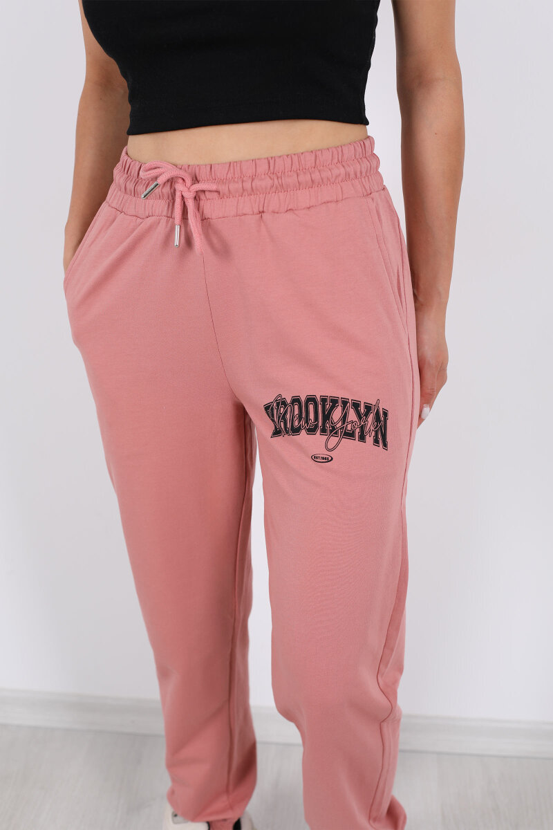 Brooklyn Baskılı Paça Lastikli Gül Kurusu Kadın Eşofman Altı - 2