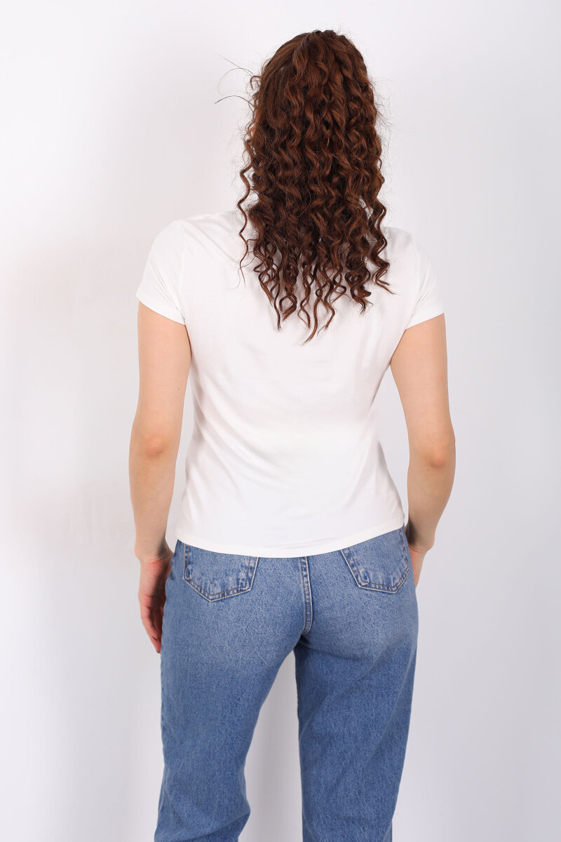 Cep Detaylı Bisiklet Yaka Ekru Kadın T-Shirt - 5