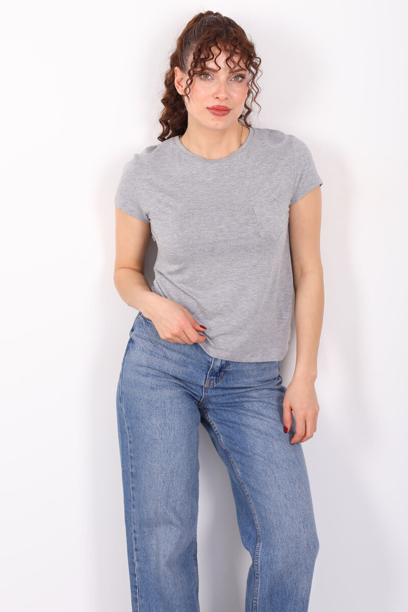 Cep Detaylı Bisiklet Yaka Gri Kadın T-Shirt - 4