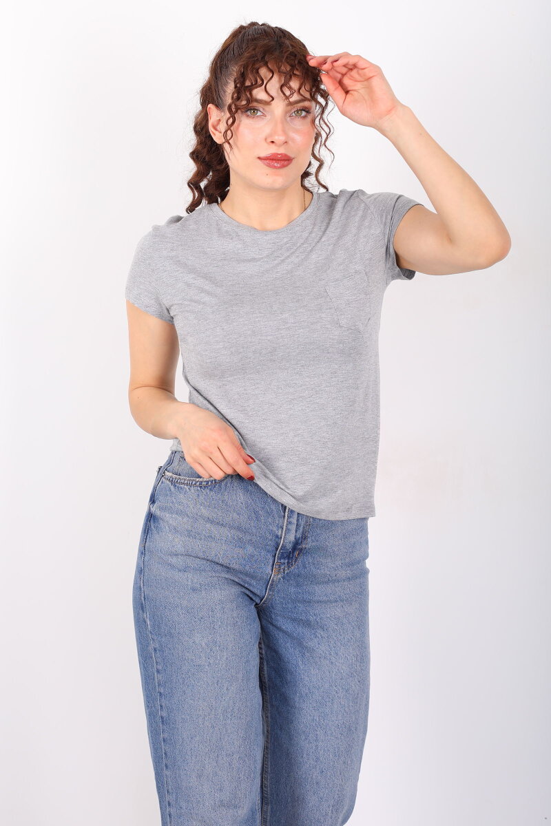 Cep Detaylı Bisiklet Yaka Gri Kadın T-Shirt - 1