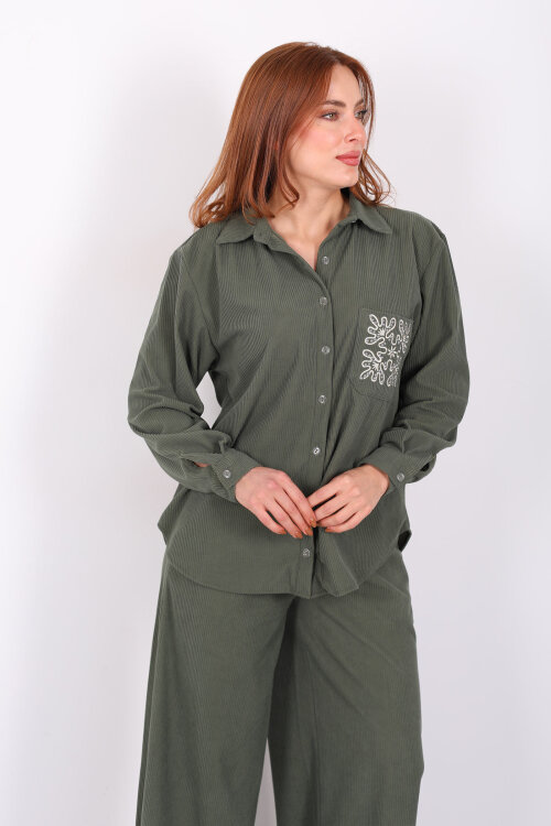 Cep Nakışlı Oversize Haki Kadın Kadife Gömlek - Berox