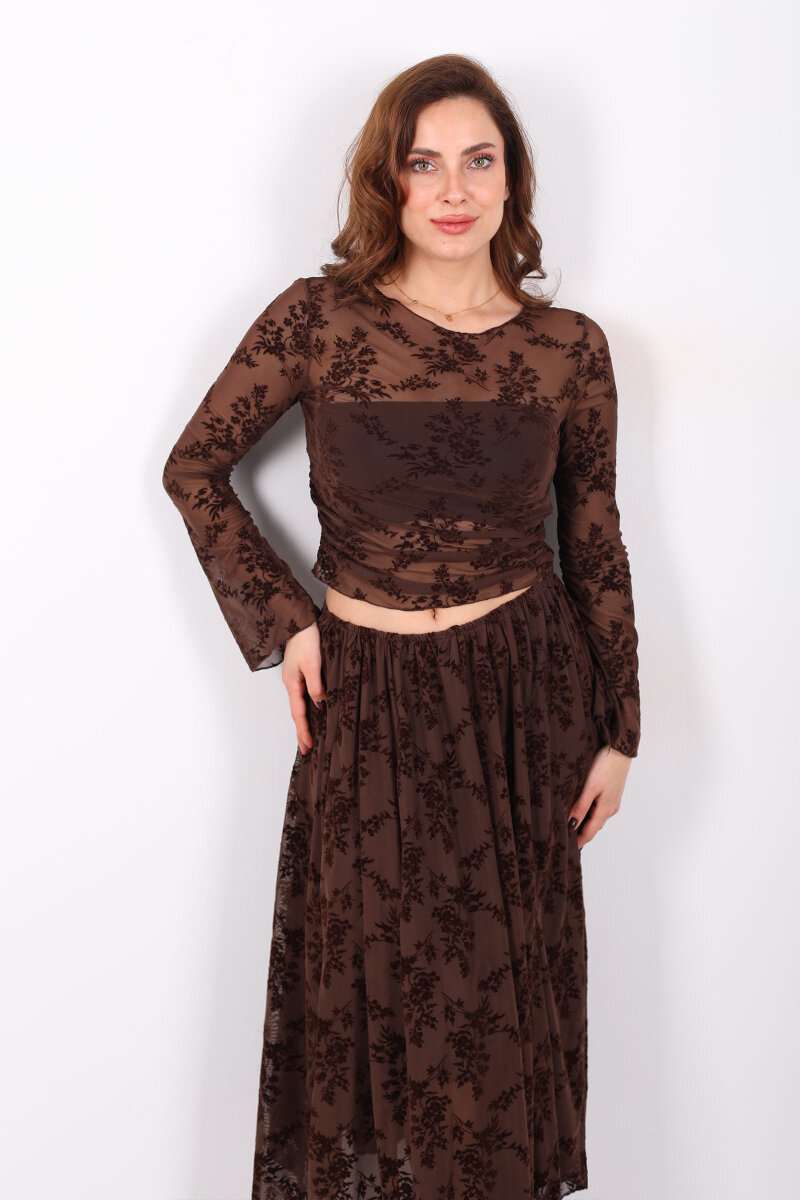 Çiçek Desenli Yanları Büzgülü Kahverengi Kadın Tül Bluz - 3