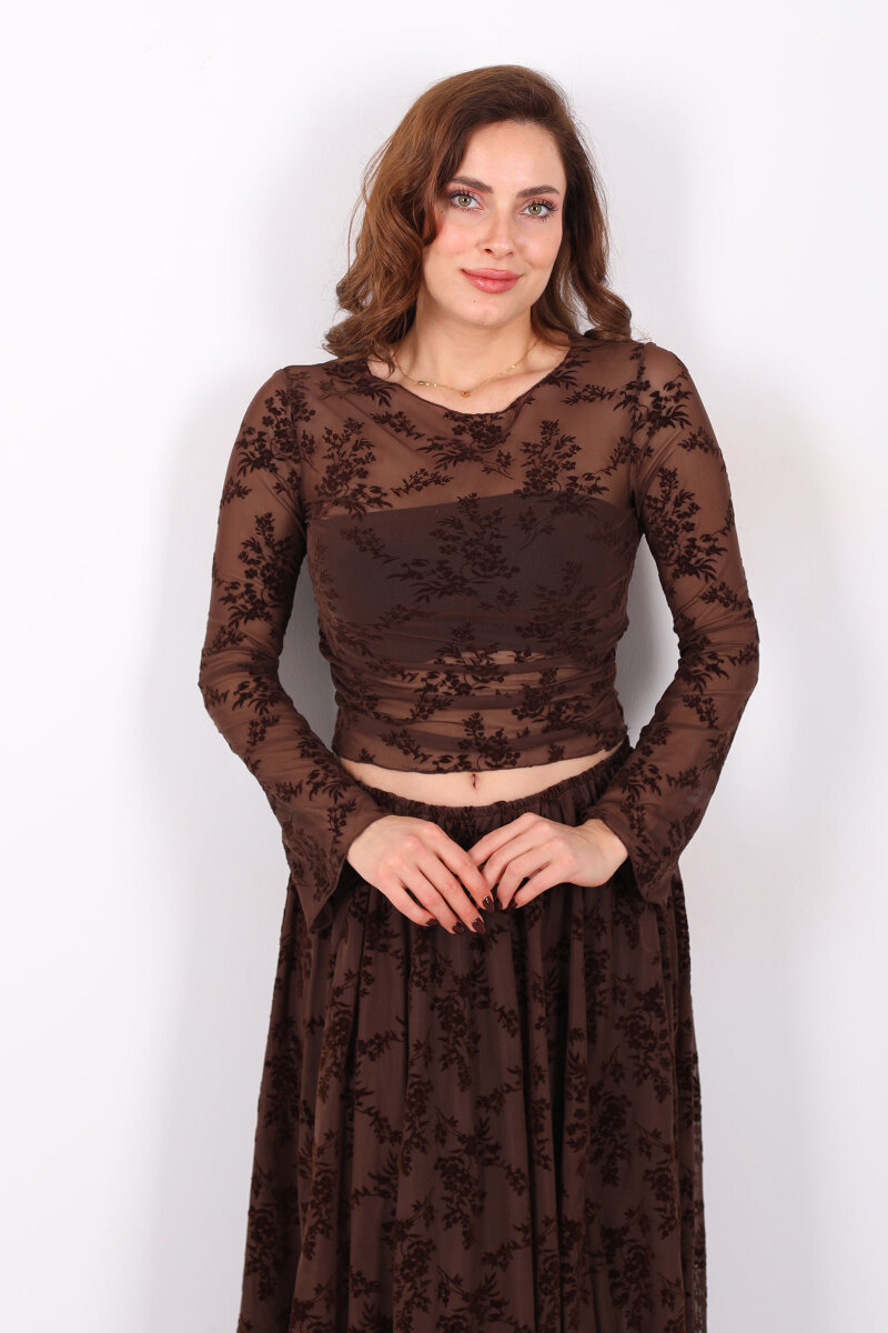 Çiçek Desenli Yanları Büzgülü Kahverengi Kadın Tül Bluz - 4