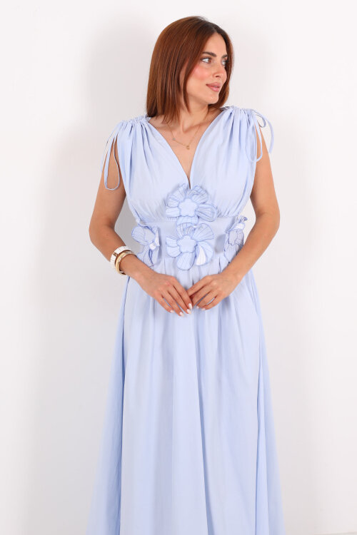 Çiçek Kabartmalı Sırtı Gipeli Poplin Mavi Kadın Elbise - Berox