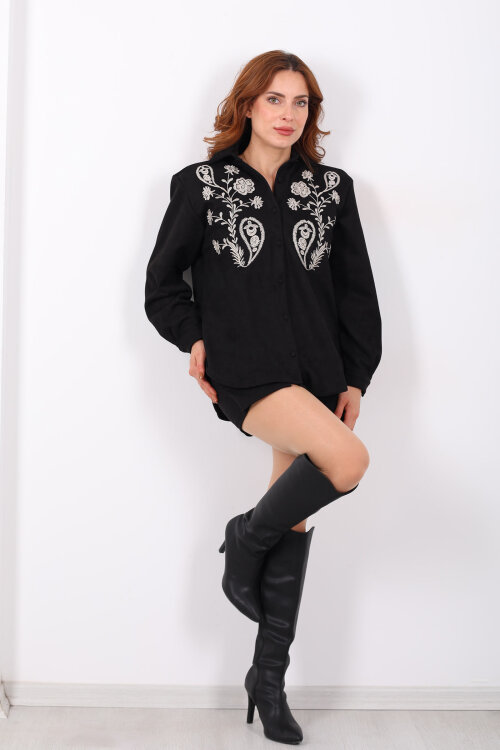 Çiçek Nakışlı Siyah Kadın Süet Gömlek - 3