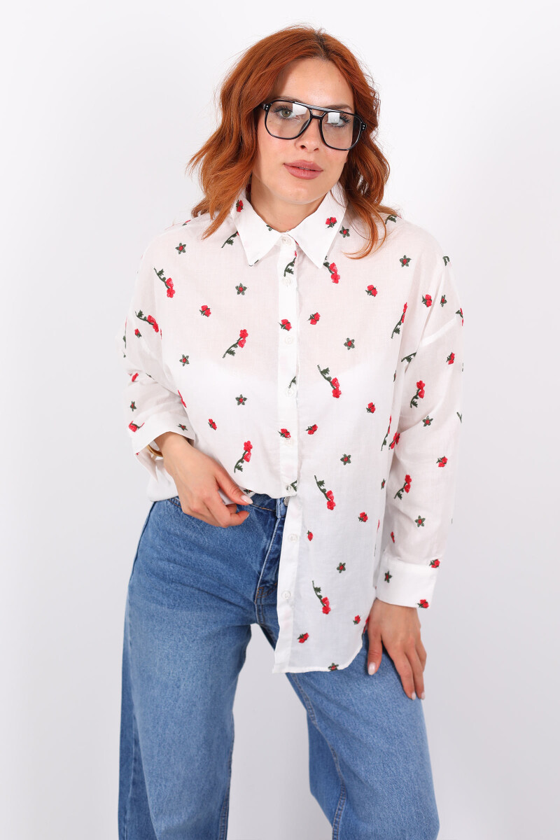 Çiçek Nakışlı Yakalı Beyaz Kadın Oversize Gömlek - 5