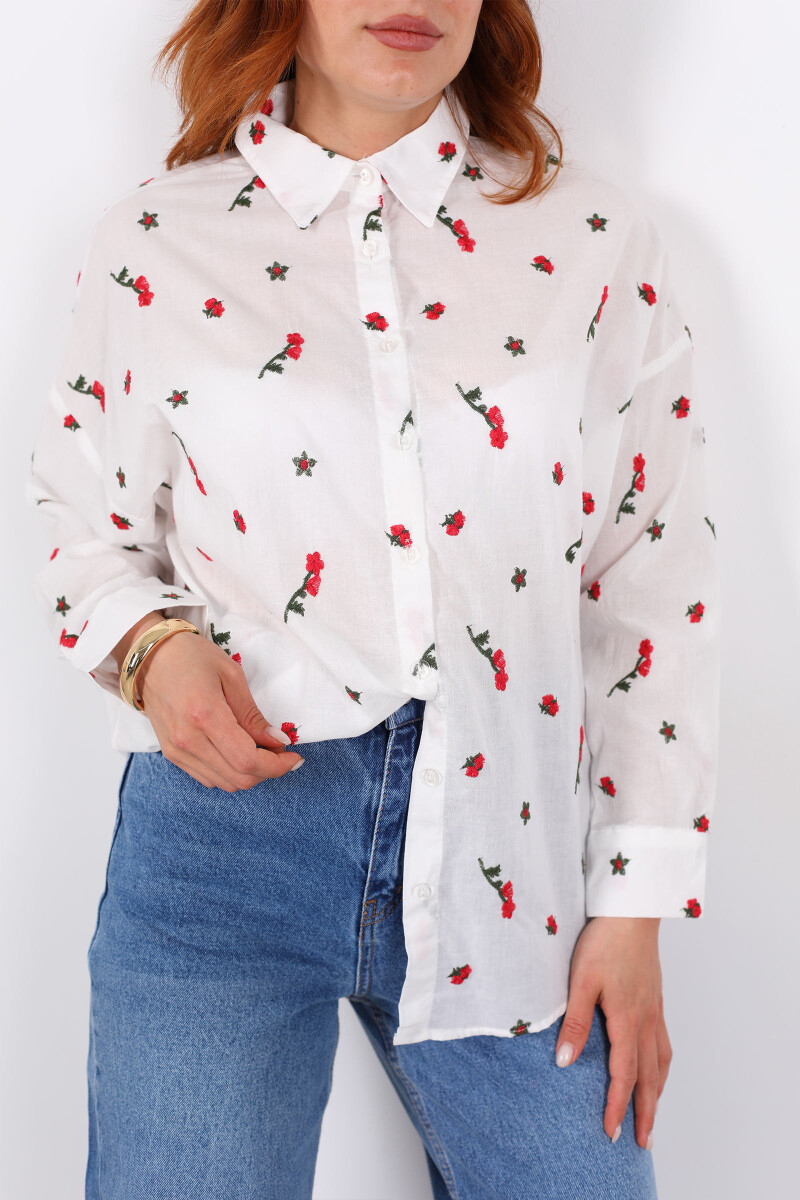 Çiçek Nakışlı Yakalı Beyaz Kadın Oversize Gömlek - 2