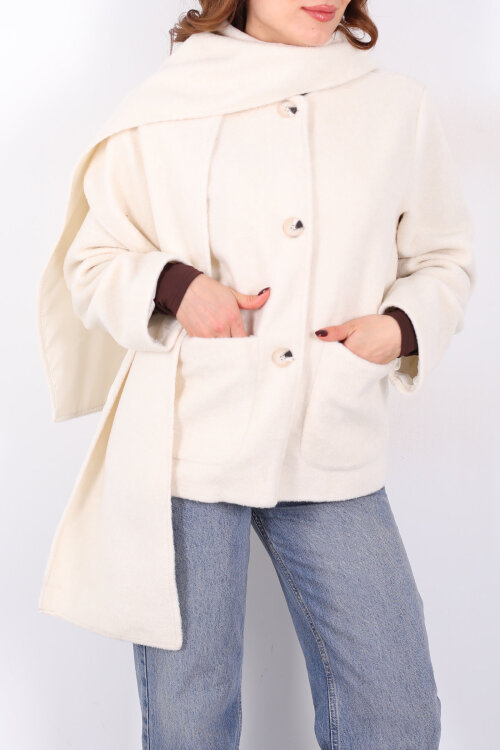 Çift Cepli Şal Detaylı Yumoş Kadın Krem Kaşe Kaban - Berox (1)