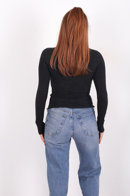 Çift V Yaka Siyah Kadın Drapeli Bluz - 5